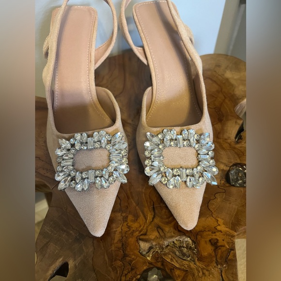 Jewel Pointed Toe Sling Back Pumps - Picture 4 of 17
